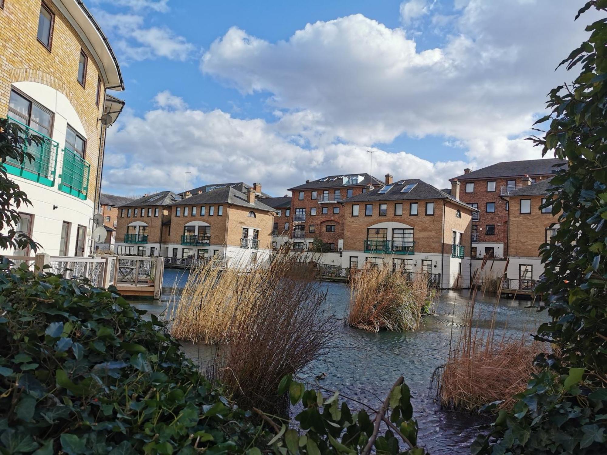 Riverside 1Br With Easy Transport 20Min To City Centre London Exterior photo